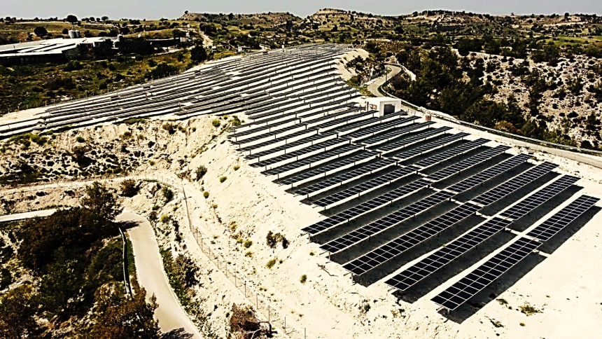 Revolutionizing Renewable Energy: Metaloumin’sElectrical Solar Tracker in Cyprus